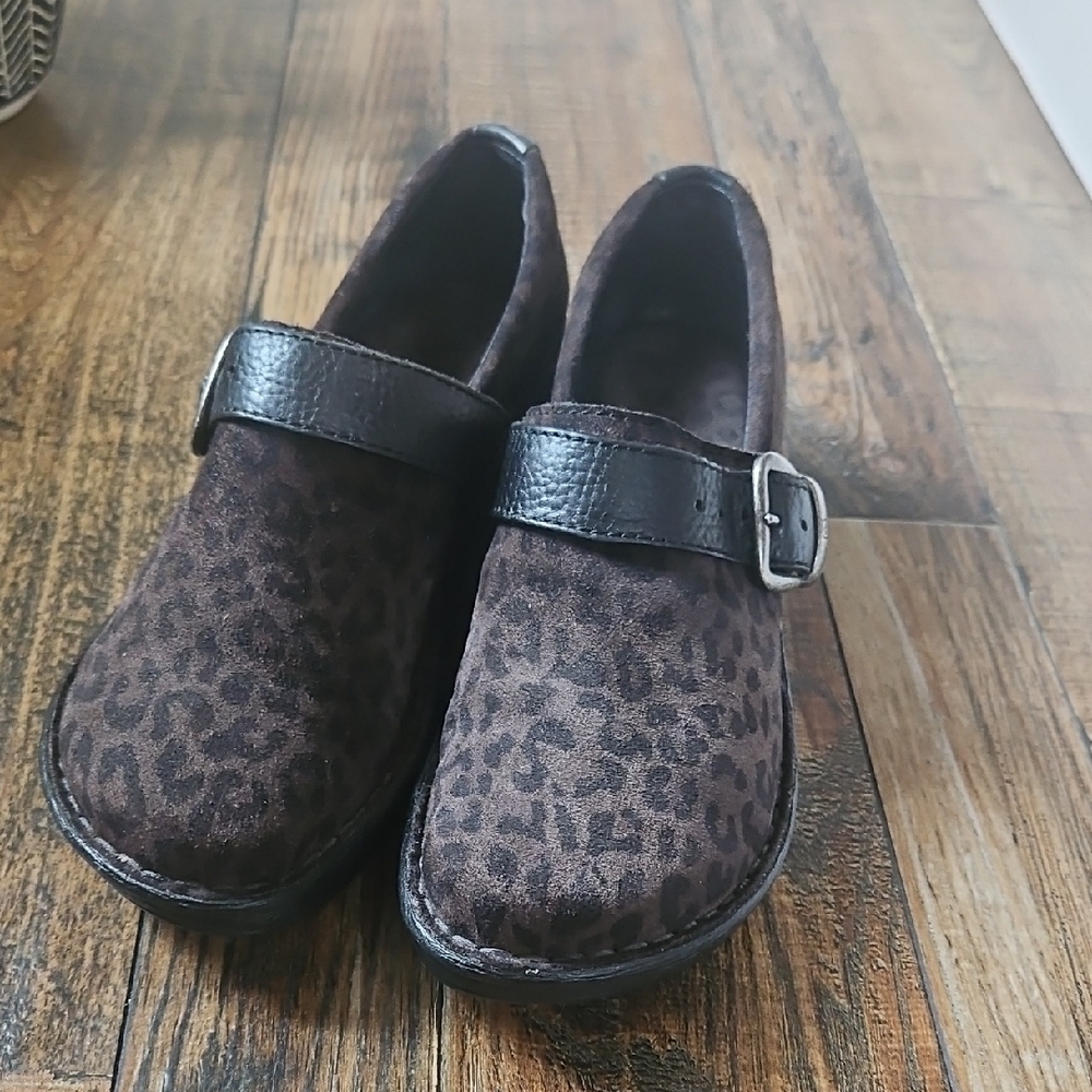 Born Women's Brown Leather Leopard Print‎ Mules